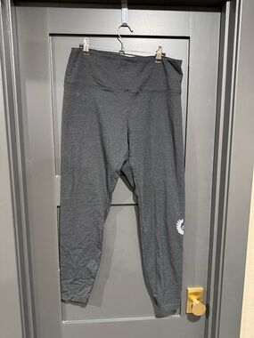 Charcoal High-Waist Active Leggings